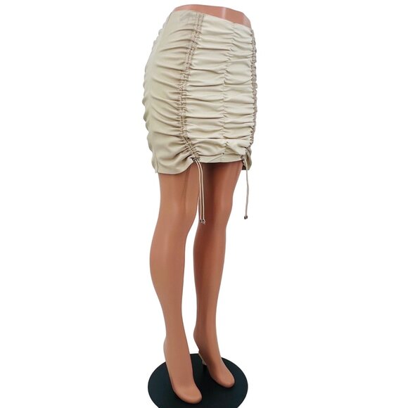 maniere de voir Beige Cream Ruched Vegan Leather Mini Skirt - Picture 5 of 16